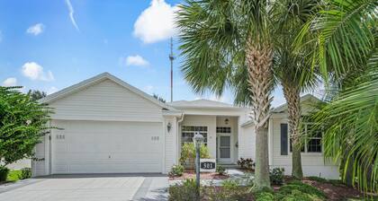 GREAT LOCATION! 3/2 Designer in the Village of Caroline Close to Lake Sumter Lan