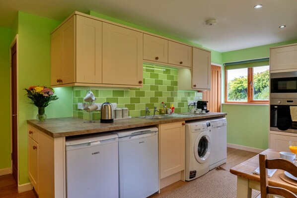 Fridge, microwave, oven, dishwasher