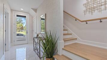 Townhome, 4 Bedrooms | Interior