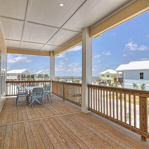 House, 4 Bedrooms | Property grounds - Under The Sea Sp107 4 Bedroom Home by RedAwning (Fulton)