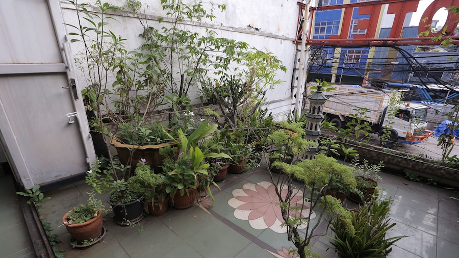 Collection O 92739 Hotel Pintu Besar Near Pancoran ChinaTown Point