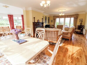 Dining - Cedar Lodge (Kenmare)