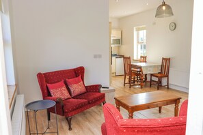 Living area - An Teachain (Adamstown)