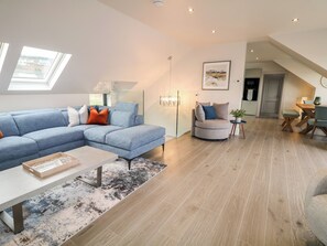 Living area - The Beachhouse (Gortahork)