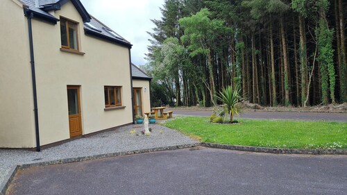 13 Sneem Leisure Village