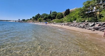 Valencia Gardens Apartment & Studio, Nesebar