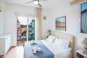 3 bedrooms, WiFi, bed sheets