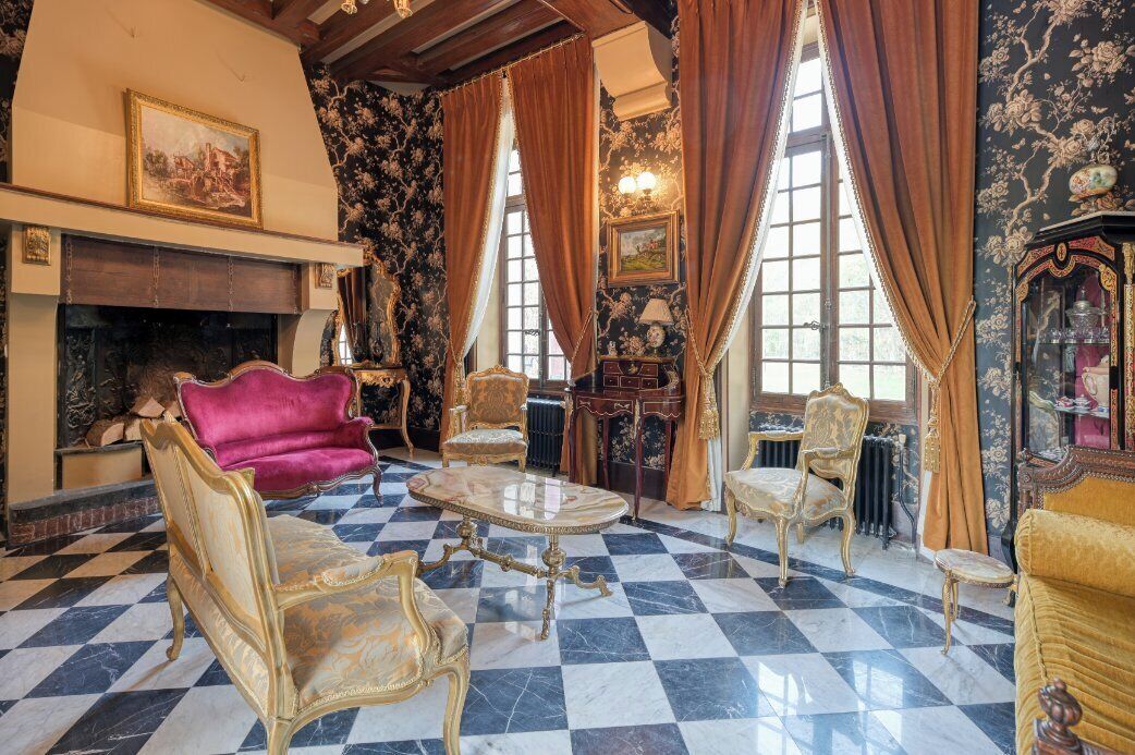 Coin salon dans le hall