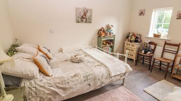 3 Schlafzimmer, individuell dekoriert, individuell eingerichtet