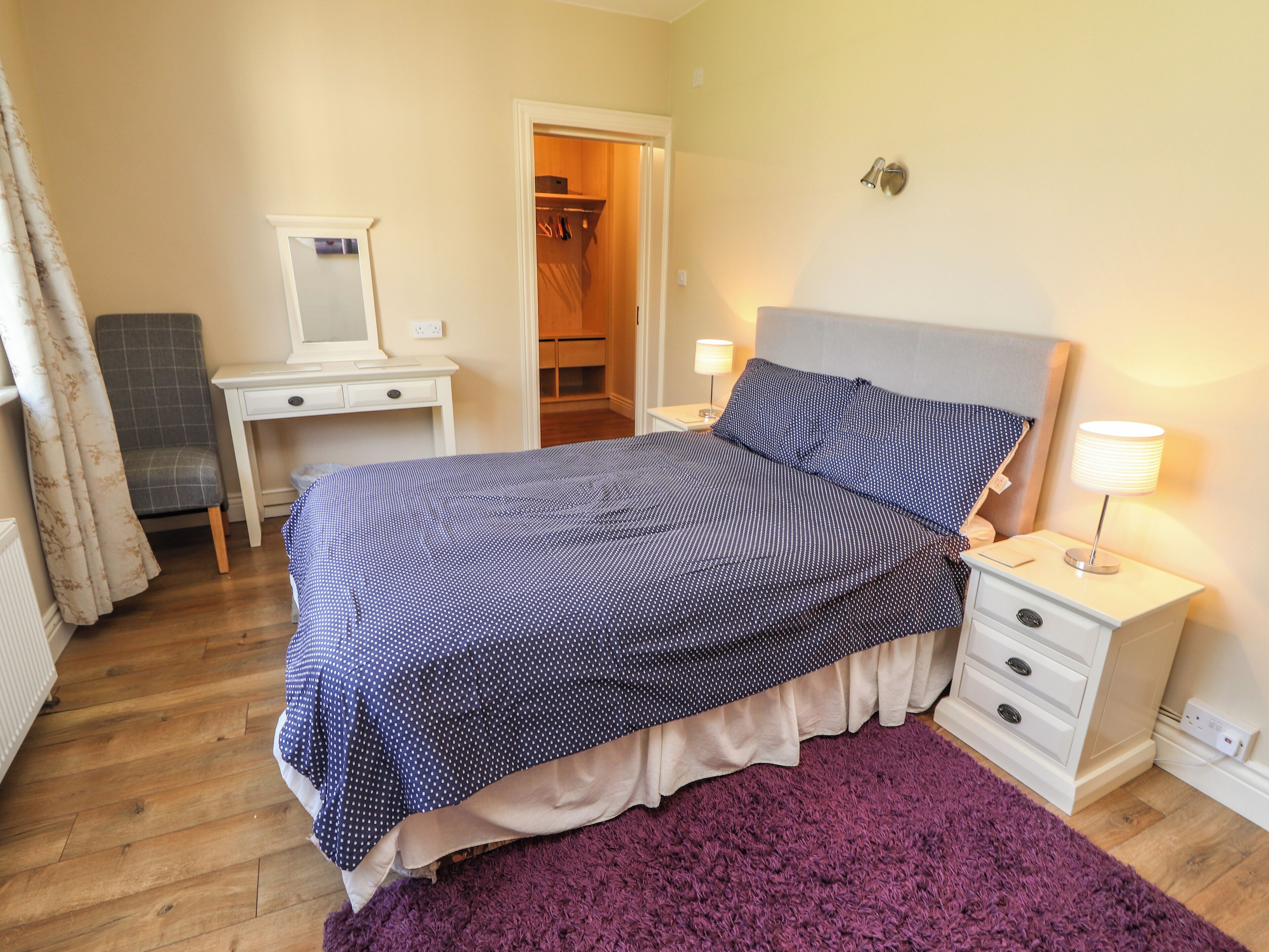 4 bedrooms, individually decorated, individually furnished, free WiFi