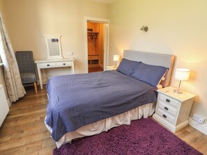 4 chambres, décor unique, ameublement unique, accès au Wi-Fi (inclus)