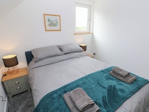 3 habitaciones, decoración personalizada y muebles diferentes 