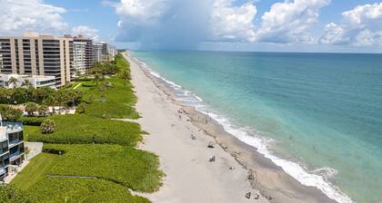 ON The Beach Villa in Juno! 2! Top Rated