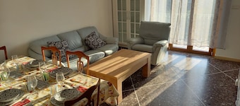 5 minutes from SERRAVALLE DESIGNER OUTLET, Serravalle Apartment