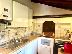 Fridge, microwave, oven, stovetop - Sweet Home Florence (Firenze)