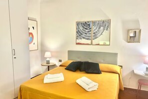 2 bedrooms, iron/ironing board, travel cot, free WiFi - Sweet Home Florence (Firenze)