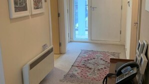 Unclassified image, 4 of 11, button - Impeccable 1-bed Apartment in Birmingham (Birmingham)