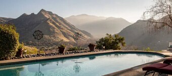 PEACEfUL PARADiSE You’ll Never Want to Leave!