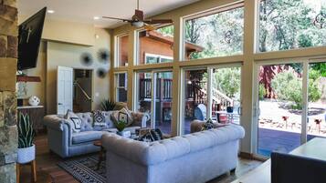 TV, fireplace, table tennis