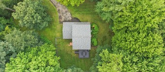 Book for Summer Race Season! 20 Mins to Track w/ Large Deck + Yard