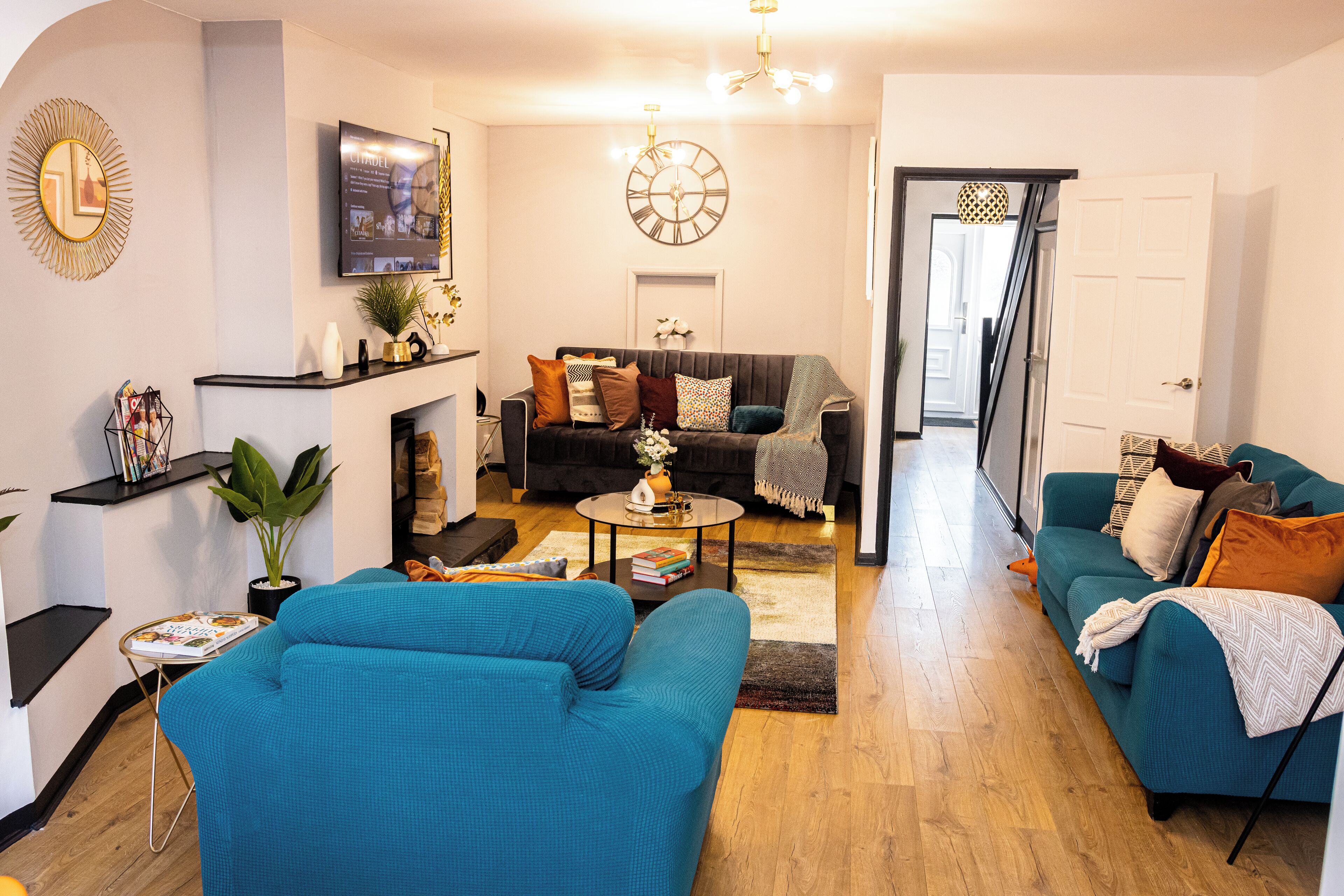 House | Living area | TV