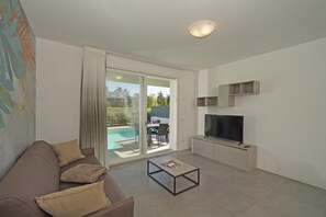 Villa | 3 bedrooms - Villa Prestige 17 by Wonderful Italy (Sirmione)