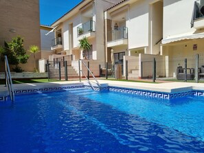 Pool - Penthouse apartment in urbanization (Sanlúcar de Barrameda)