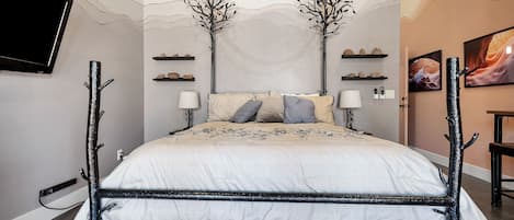 1 bedroom, WiFi, bed sheets
