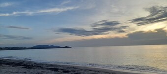 SCBI Small Family Room
