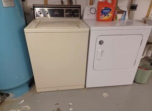 Interior - Hop's Spot Hatfield-McCoy Trail (Bluefield)