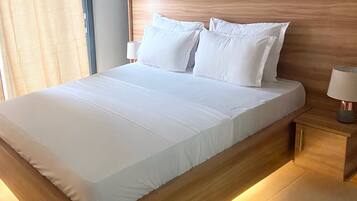 Apartment, 1 Queen Bed | 1 bedroom, iron/ironing board