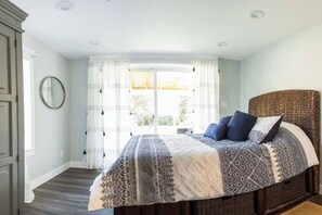3 室のベッドルーム、アイロン / アイロン台、WiFi、ベ�ッドシーツ