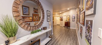 Boutique hotel in historic downtown Seneca. Room#1, Q/K combo.