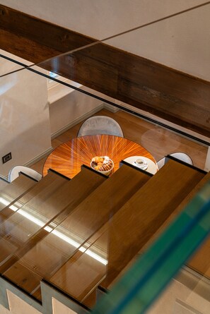 Dining - Luxurious large flat in the historic center of Verona with outdoor garden.
 (Verona)