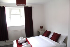3 chambres, fer et planche Ă repasser, Wi-Fi gratuit, draps fournis