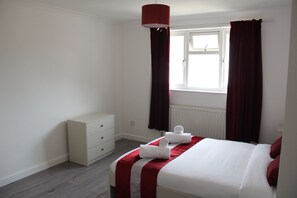 3 chambres, fer et planche Ă repasser, Wi-Fi gratuit, draps fournis