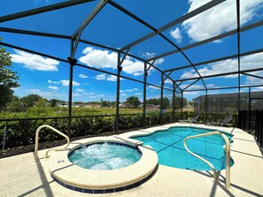 A heated pool - House w/Theater/Pool/Spa/Game Room in a Resort (Davenport)