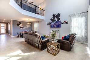 Fernseher, Tischfußball