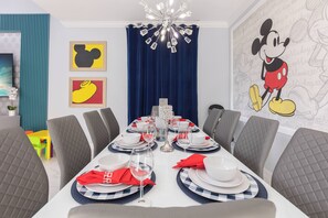 Dining - Spacious Thematic Home w/ Pvt Pool&SPA in a Resort (Kissimmee)