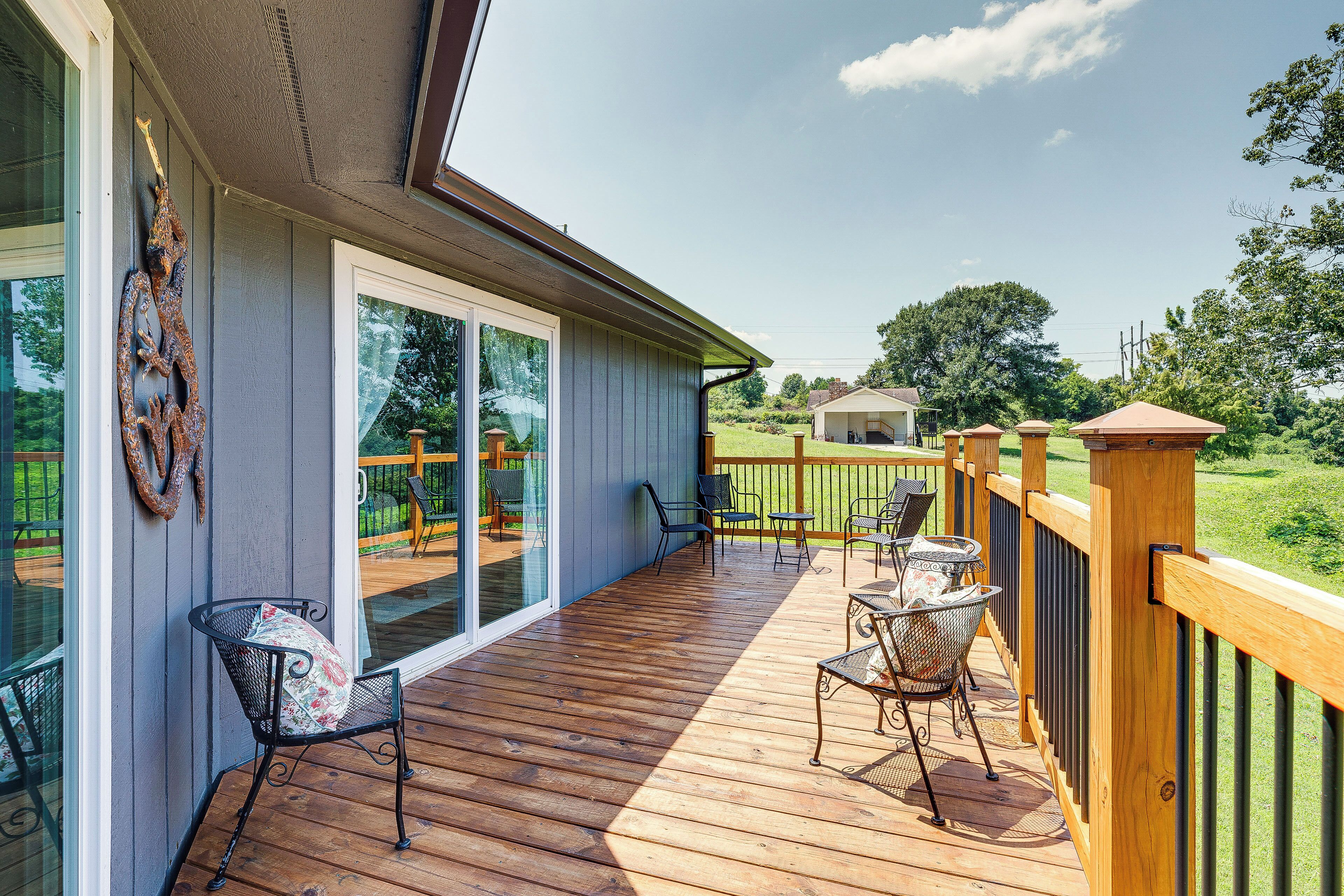 Guntersville Hideaway w/ Mountain & Lake Views!