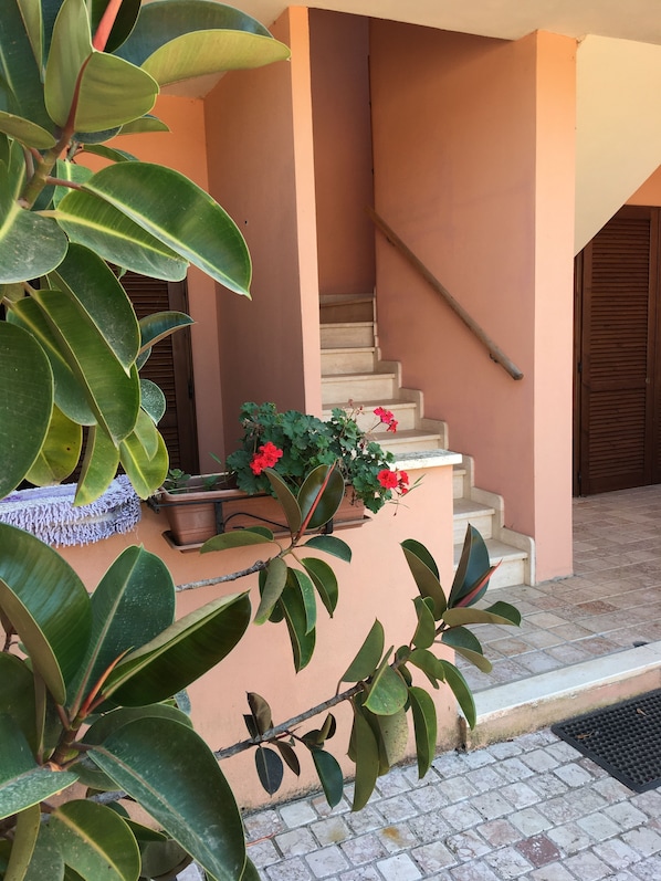 Exterior detail - TORREGRANDE BEACH ORISTANO (Torre Grande)