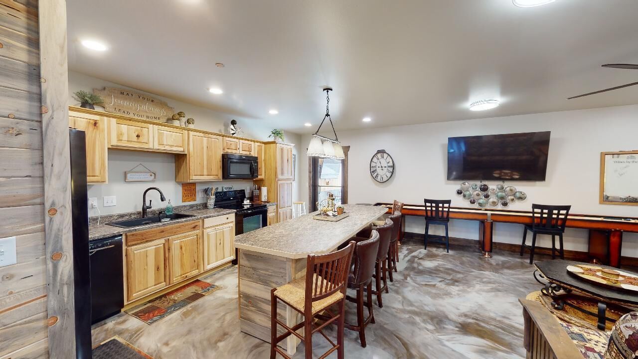 冰箱、微波炉、烤箱、炉灶