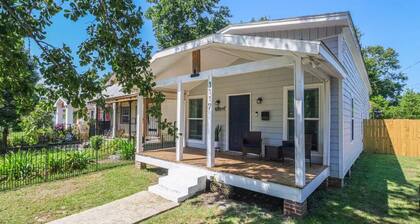 Seaside Serenity: Pet-Friendly Casino Retreat