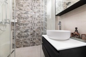 Hair dryer, towels