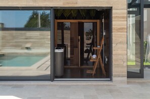 Exterior detail - Luxury Villa Salt & Stone with pool, sauna and hot tub (Nin)