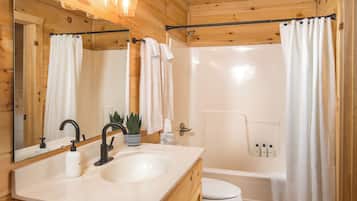 Standard House | Bathroom