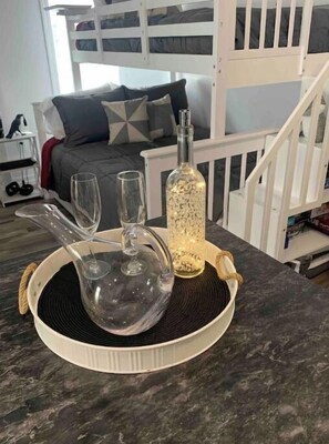 1 bedroom, iron/ironing board, travel cot, free WiFi
