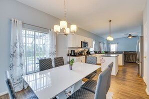 Dining - Disney-Area Home w/ Private Pool in Davenport! (Davenport)