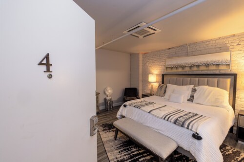 Boutique hotel in historic downtown Seneca. Room #4, King bed.