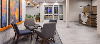 Hawthorn Extended Stay by Wyndham Williston/Burlington